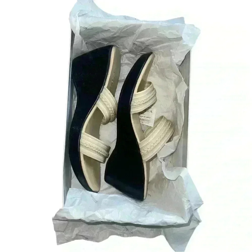 Cabin Creek Wedge Strappy Sandals Size 7 1/2 - Picture 6 of 7